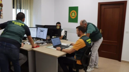 Agentes del 'Equipo@' de la Comandancia de la Guardia Civil de Córdoba.
POLITICA ANDALUCÍA ESPAÑA EUROPA CÓRDOBA
GUARDIA CIVIL