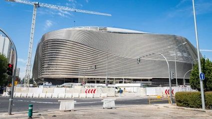 Imagen del Santiago Bernabéu durante su construcción.