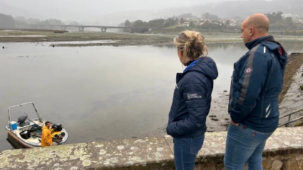 Martina Aneiros visitó la zona de siembra en Pontedeume