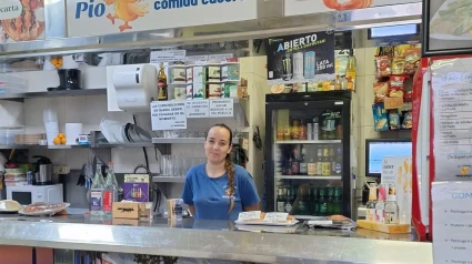 Montse Benítez, propietaria de cafetería Pío Pío