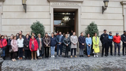 Concentración 25 en el ayuntamiento de Tudela