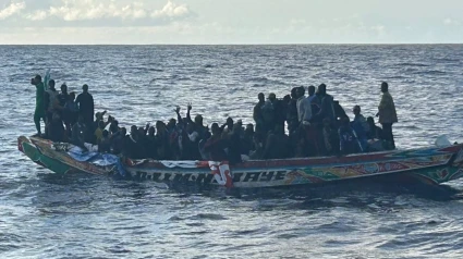 Cayuco avistado por velero y rescatado por Salvamento Marítimo en aguas próximas a El Hierro. 
SOCIEDAD ESPAÑA EUROPA ISLAS CANARIAS AUTONOMÍAS
SALVAMENTO MARÍTIMO