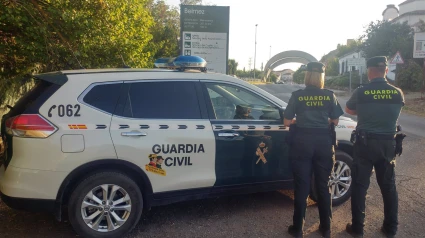 Agentes de la Guardia Civil