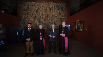Foto de familia en la clausura de las Edades del Hombre de Villafranca del Bierzo (León)