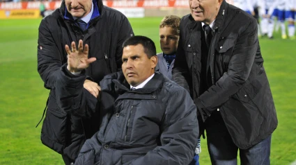 Homenaje a Fernando Caceres en La Romareda