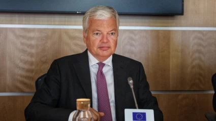 El comisario de Justicia de la UE, Didier Reynders, ofrece una rueda de prensa en las oficinas de la Representación de la Comisión Europea en España, a 18 de septiembre de 2024, en Madrid