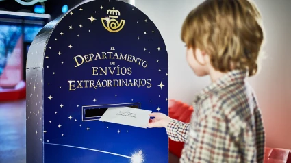 Los más pequeños de la casa podrán depositar sus cartas en los buzones especiales que habilita Correos