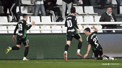 David López celebra el gol que dio la victoria al Burgos CF ante el Eldense