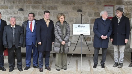 Su Majestad la reina doña Sofía preside la reunión extraordinaria del Patronato de la Fundación Atapuerca