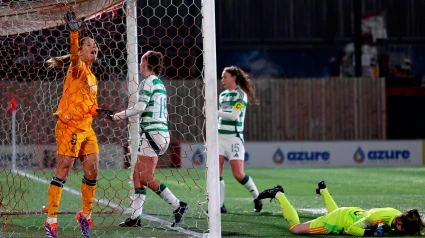 Bruun celebra uno de los dos goles marcados durante el Celtic - Real Madrid, de la Champions femenina