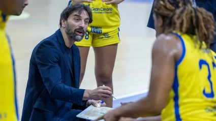 César Aneas