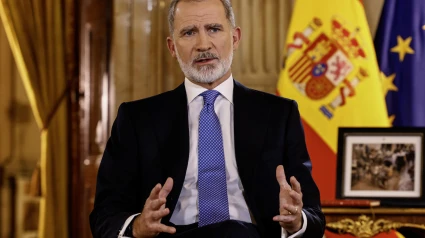 Felipe VI en su tradicional mensaje de Navidad, grabado en el Salón de Columnas del Palacio Real