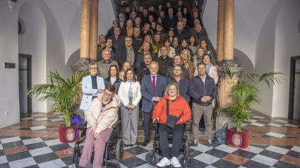 El presidente de la Diputación de Córdoba, Salvador Fuentes, y la delegada de Derechos Sociales, Irene Aguilera