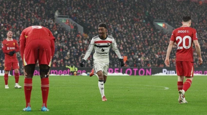 Diallo celebra el gol del Manchester United al Liverpool