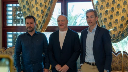 Pablo Ortells, Andy Kohlberg y Alfonso Diaz, posando en Yeda