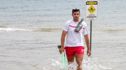 Socorrista de Cruz Roja en Suances