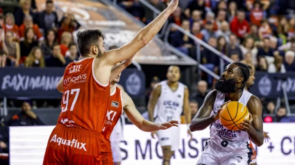 Howard Sant-Ross en el partido ante Manresa