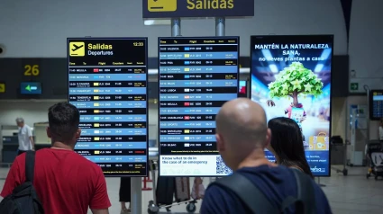 Desviados a Málaga cinco vuelos con destino a Sevilla a causa de la niebla