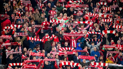 Afición del Athletic en San Mamés