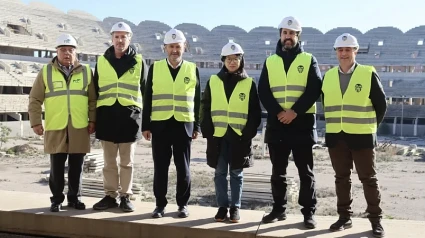 Visita de Louzán al Nou Mestalla