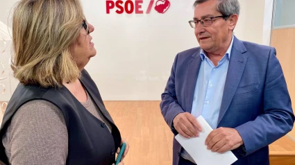 Ana Muñoz y Pepe Entrena, del PSOE de Granada