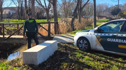 Imagen de archivo de un guardia civil en un pueblo de Zamora