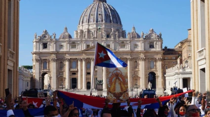 Manifestación de cubanos en el Vaticano a favor de los presos políticos en la Isla, 2021