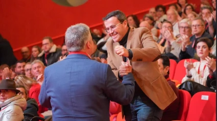 El secretario general del PSOE de Extremadura, Miguel Ángel Gallardo, saluda a Santos Cerdán este pasado s√°bado en el XV Congreso Regional del partidoPOLITICA ESPA√ëA EUROPA EXTREMADURAPSOE DE EXTREMADURA