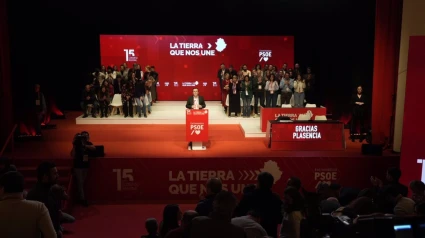 El secretario general del PSOE de Extremadura, Miguel Ángel Gallardo, interviene en la clausura del XV Congreso Regional de la formación