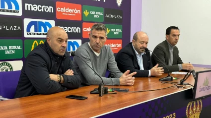 El Consejo de Administración en funciones del Real Jaén CF destituye a Roberto Peragón