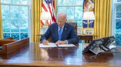 Biden firma indultos antes de abandonar la Casa Blanca