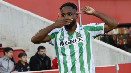 Bakambu celebra el gol de la victoria en el minuto 96