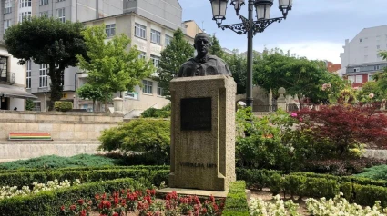 El busto de Manuel Fraga en Vilalba fue objeto de múltiples agresiones en las últimas décadas