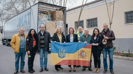 La alcaldesa de Castellón de la Plana, Begoña Carrasco, asiste a la salida de la ayuda humanitaria hacia Ucrania