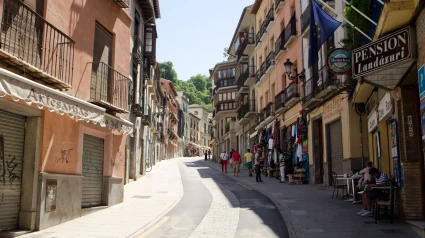 Anuncian con un cartel que cierran por el fallecimiento de un ser querido y, al poco tiempo, y así reaccionan los clientes al volver: en Granada