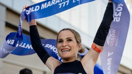 La atleta navarra Estefanía Unzu, más conocida como Verdeliss, se ha coronado campeona del World Marathon Challenge.