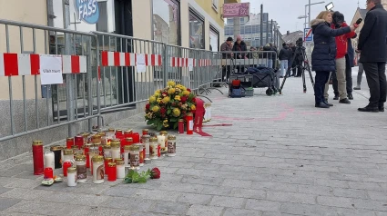 Flores en el lugar del ataque este sábado en Viena