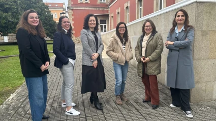 Laura Castro, Laura Alonso, Ana Ares, Lucía Santiago, Ana Xesús López y María Jesús Movilla, investigadoras y tecnólogas de la UDC