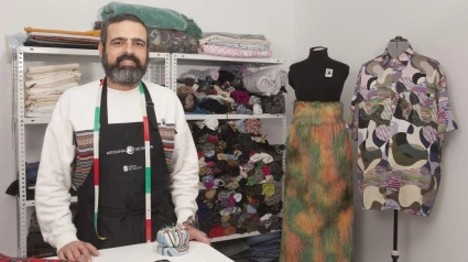 Rubén Pico Rei, creador del taller de costura A Repulida