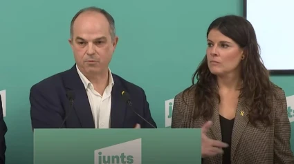 Jordi Turull anunciando la retirada de la moción de confianza a Sánchez