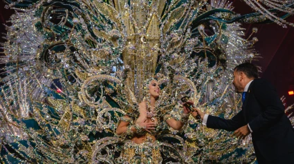 Elizabeth Ledesma Laker, reina del Carnaval de Santa Cruz de Tenerife