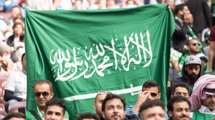 Arabia Saudí busca jugadores para mejorar el nivel de su fútbol.