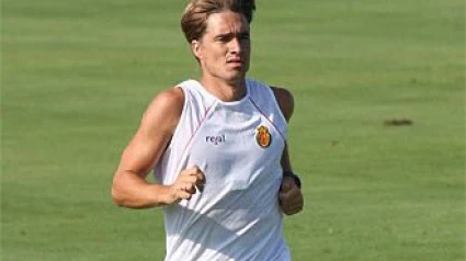 Javier Dorado en un entrenamiento en su etapa en el RCD Mallorca