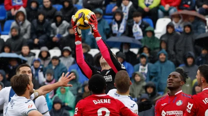 Parada de David Soria en Butarque durante el derbi liguero entre Leganés y Getafe