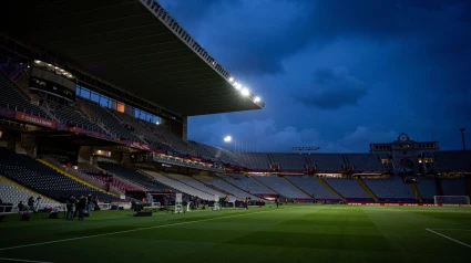 Este sábado debía disputarse el partido a las 21:00 horas.