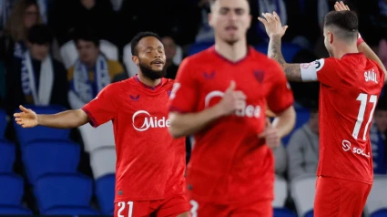 Ejuke celebra el primer gol del Sevilla en el Reale Arena