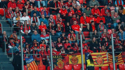 Imagen de la afición mallorquinista en San Mamés