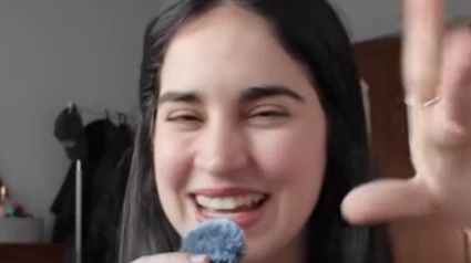 Anita en el vídeo