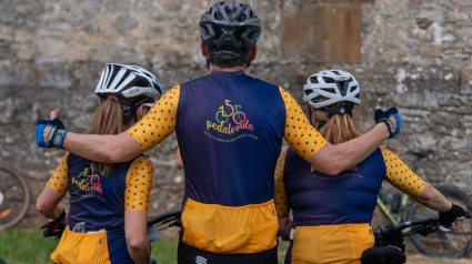 Pedalovida volverá a recorrer en bici la distancia en Burgos y Soria para exigir la entrada en funcionamiento de la radioterapia