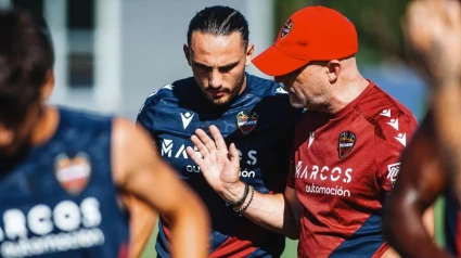 Calero, junto a Kocho en un entrenamiento